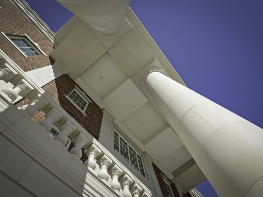 SMU Simmons Hall | Cast Stone, GFRC, Precast Concrete | Large Size Columns Designed using Custom Molds | DOWNLOAD AND LEARN MORE >>
