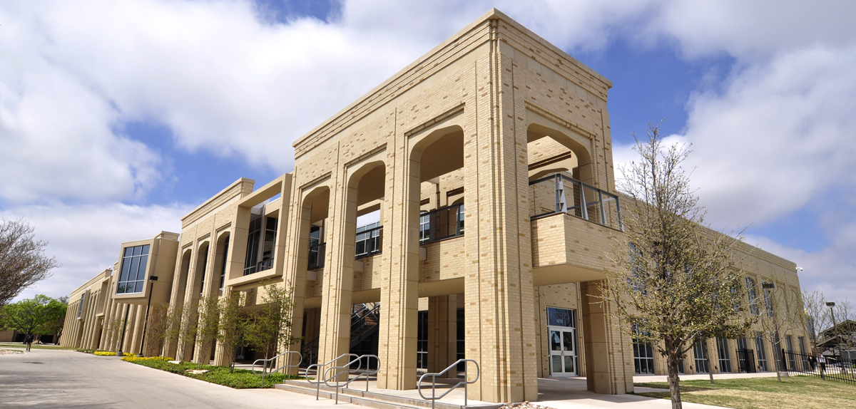 AAS Project: ACU Wellness Center | Products: Architectural Cast Stone, Wet Precast Concrete | Wilks Masonry